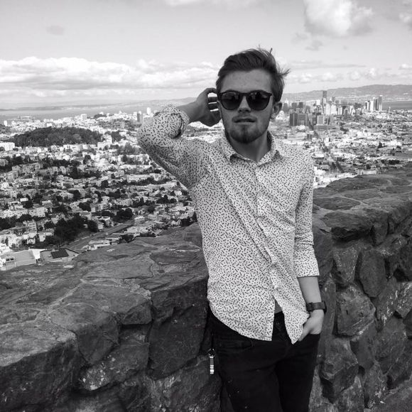 Meet your Posher, Addison - Picture 1 of 1